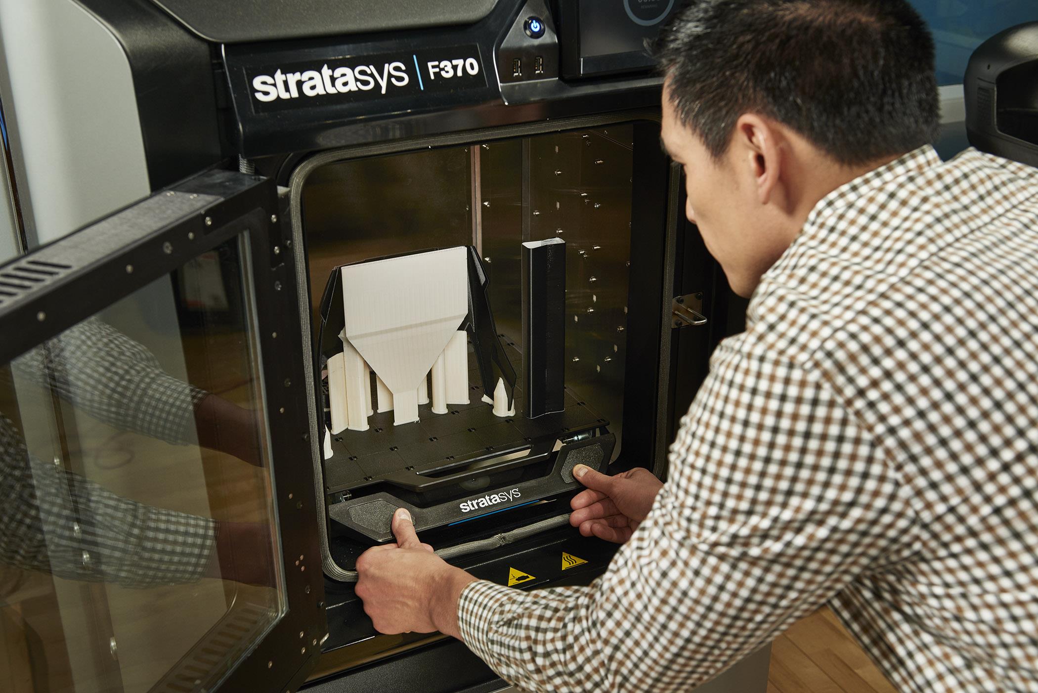 3D принтер Stratasys F370